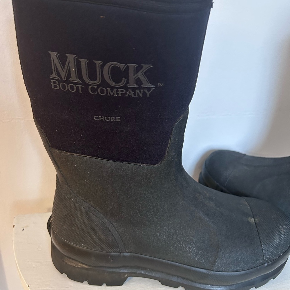 Muck Boot Company Women’s 8/8.5, Men 7/7.5 Black Chore  Boots waterproof garden